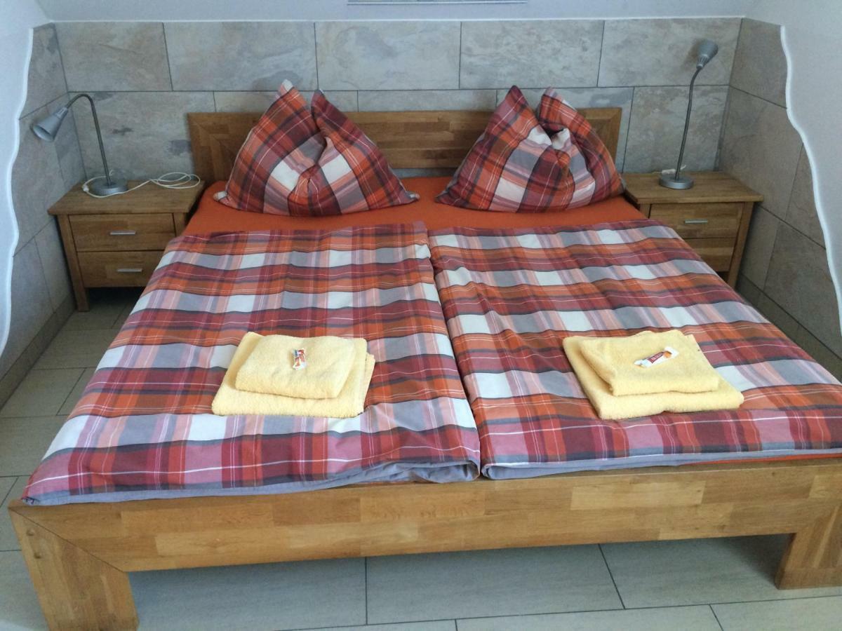 Ferienwohnung Frieser Steindorf am Ossiacher See Eksteriør billede